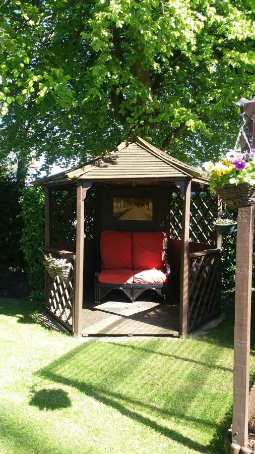 Barrie Guest House Barrow-in-Furness Zewnętrze zdjęcie