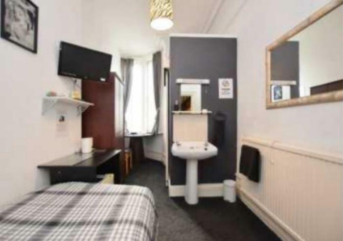 Barrie Guest House Barrow-in-Furness Zewnętrze zdjęcie