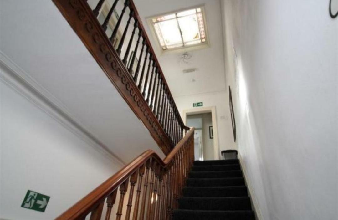 Barrie Guest House Barrow-in-Furness Zewnętrze zdjęcie
